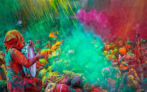 18 Gorgeous Photos Of Holi That Will Make You Want To Go