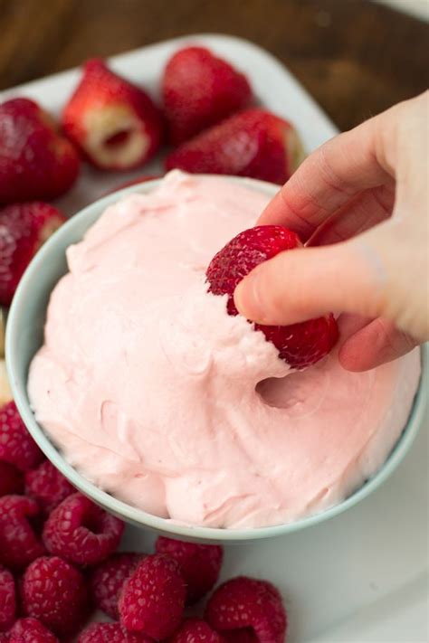 classic strawberry fluff   minutes easyrecipes