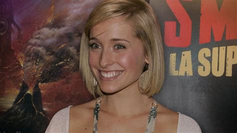 smallville actress arrested on sex trafficking charges