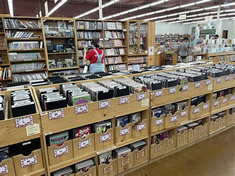 dallas born  price books celebrates  anniversary