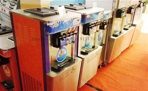 Commercial Frozen Yogurt Machine Soft Ice Cream Machine Equipment