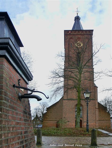 scherpenzeel holland lamp post structures  nederlands  netherlands netherlands