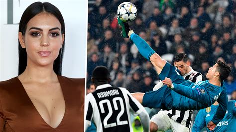 Cristiano Ronaldo News Portugal Star Rates Sex With Girlfriend