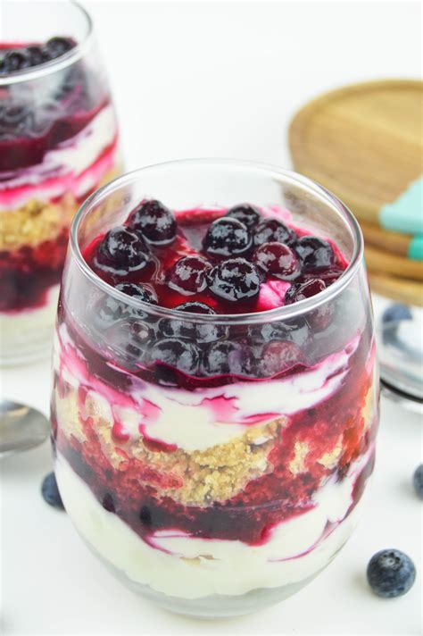 perfect  bake dessert  spring layered blueberry cheesecake