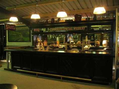 secondhand vintage  reclaimed bar  pub dark