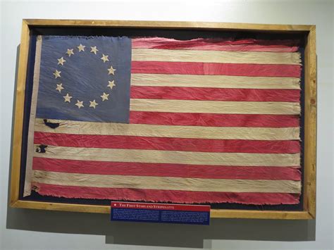 Us 1777 Betsy Ross Flag This 1777 Design Of The Flag Of Th… Flickr