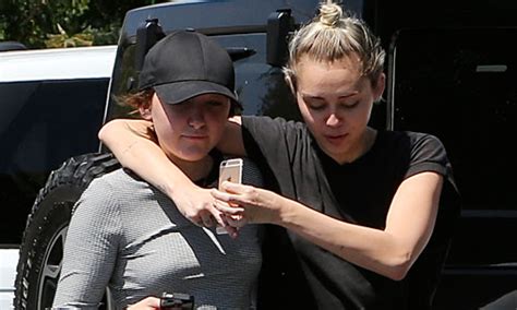 Miley Cyrus Hits Up Sister Noah For A Ride Miley Cyrus Noah Cyrus