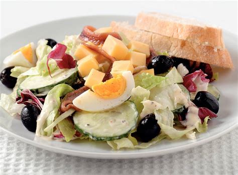italiaanse salade met ansjovis recept allerhande albert heijn belgie