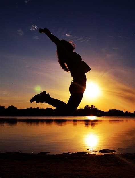 photo girl jump jumping person river riverside silhouette hippopx