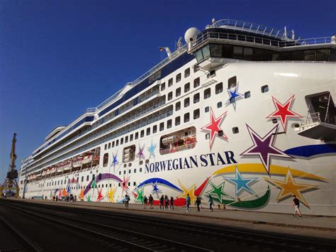 norwegian star cruise ship reviews   cruiselinecom