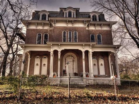 peek    haunted house   midwest