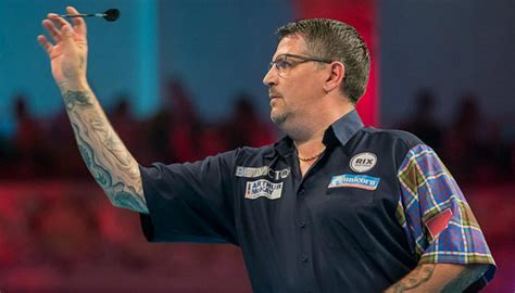 darts gary anderson forced  withdraw  home  due  bad wi fi newshub