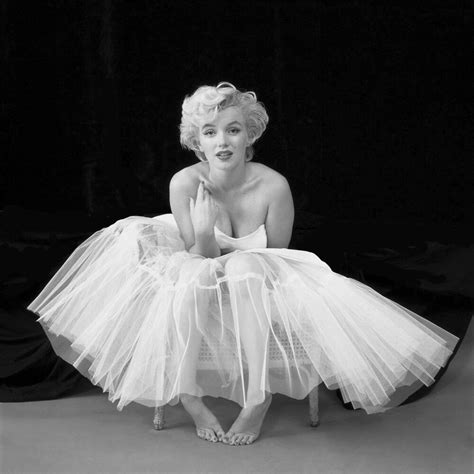 marilyn monroe in dress black white poster framed on canvas and mounted ebay