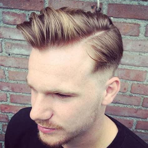 20 Trendy Comb Over Hairstyles For Men 2022 Men S Style