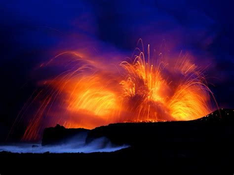 mt kilauea eruption  night hawaii