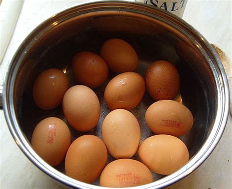 Tips Merebus Telur Agar Tidak Pecah Dan Mudah Dikupas Kulitnya