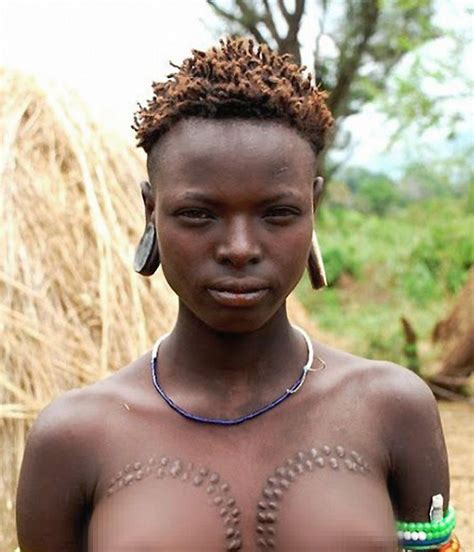 African Tribal Big Tits Girls Pictures