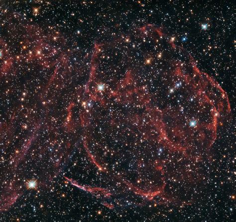 hubble sees  shredded remains   supernova astronomy
