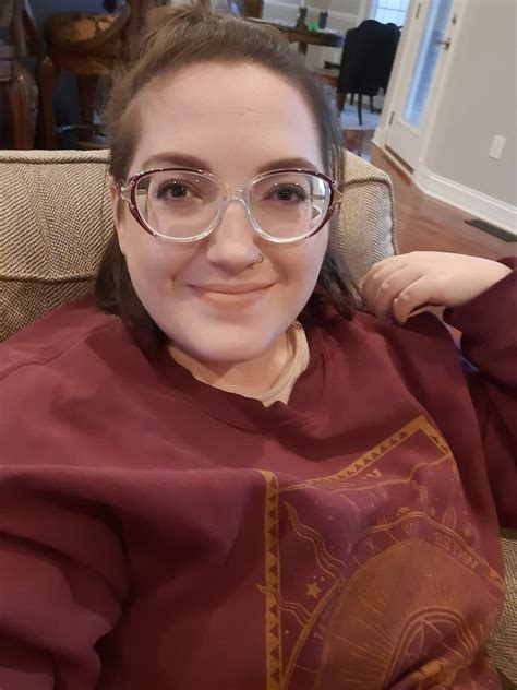 bpd queen ️🎅☃️🎄 on twitter picked up my new glasses today