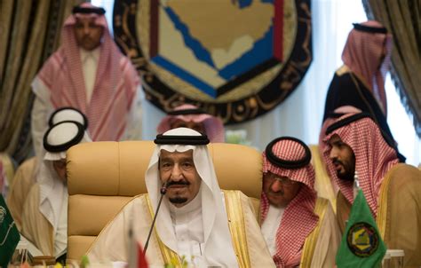 Decline In Oil Prices Lands On Government Workers As Saudi Arabia Cuts