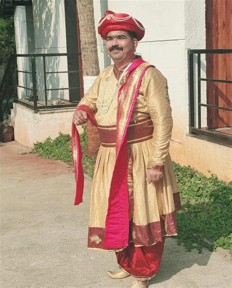 traditional dress  maharashtra lifestyle fun