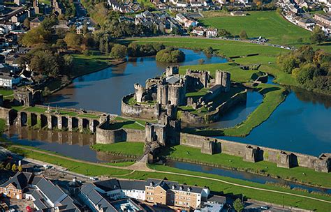 caerphilly castle aerial view illustration world history encyclopedia