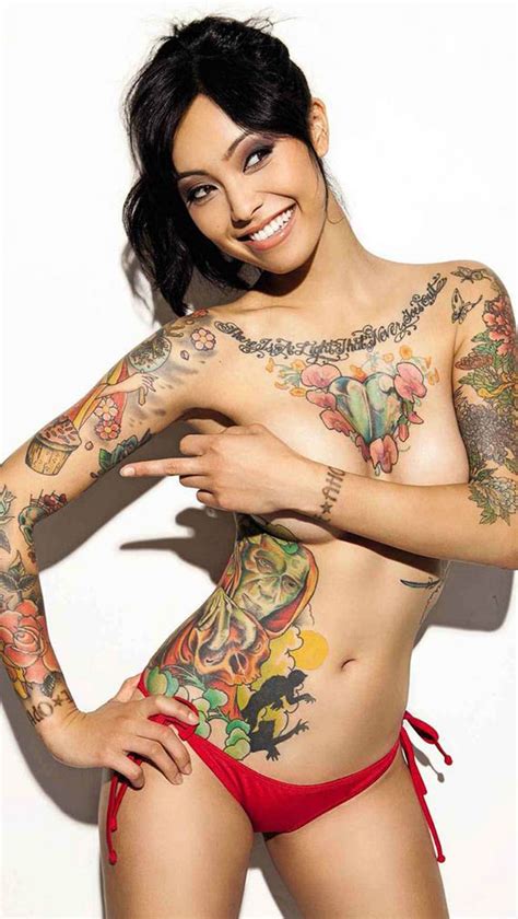Picture Of Levy Tran Barnorama