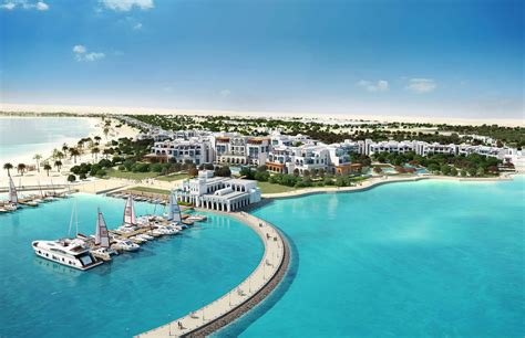 hilton plans iconic salwa beach resort  southwest qatar doha news