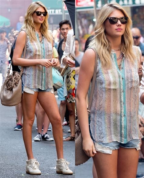 Kate Upton Filmes Movie In Isabel Marant The Bobby Suede