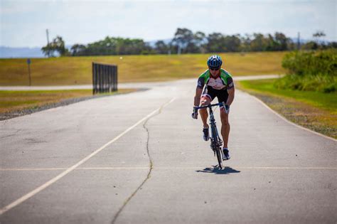 triathlon training hub gold coast performance centre