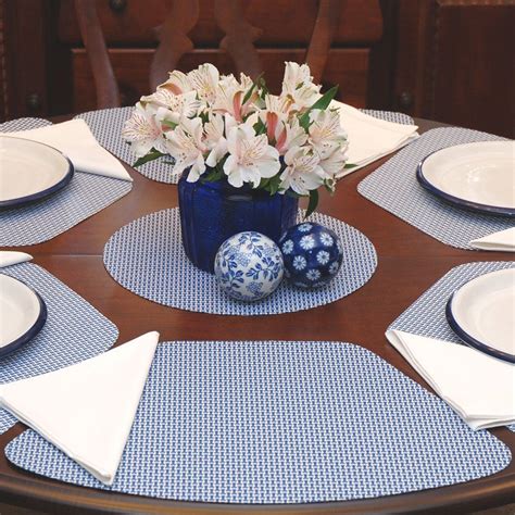 padded  table placemats  centerpiece pc blue