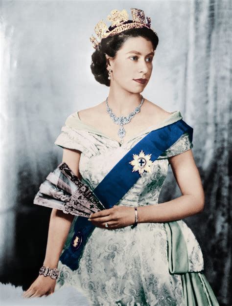 queen elizabeth remained a mystery her entire life just as she intended