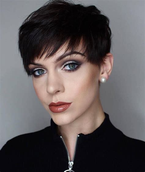 Messy Short Pixie Haircut Very Short Hair Styles For Female Stylish