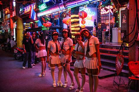 Cambodian Club Girls