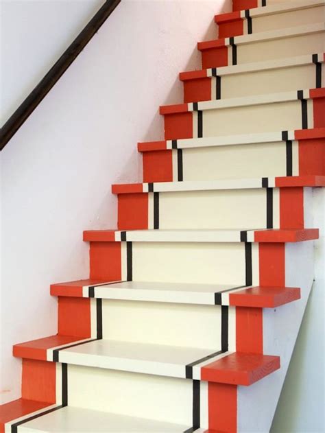epingle sur painted stairs