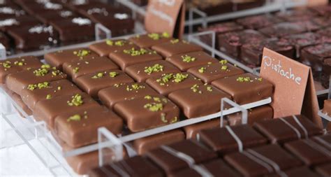 chocoweb importeert gezonde en eerlijke chocola zo veel mogelijk rechtstreeks gezond