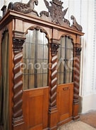 13番目の懺悔室 に対する画像結果.サイズ: 136 x 185。ソース: www.photo-ac.com