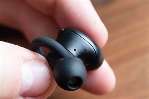 stylish true wireless  ear headphones review closer examination battery life