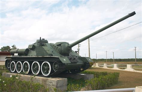 filesu   propelled artillery  museo gironjpg