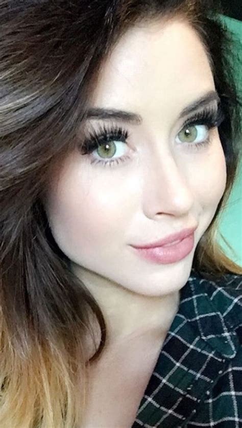 Beautiful Makeup Girl With Green Eyes Beautiful Eyes