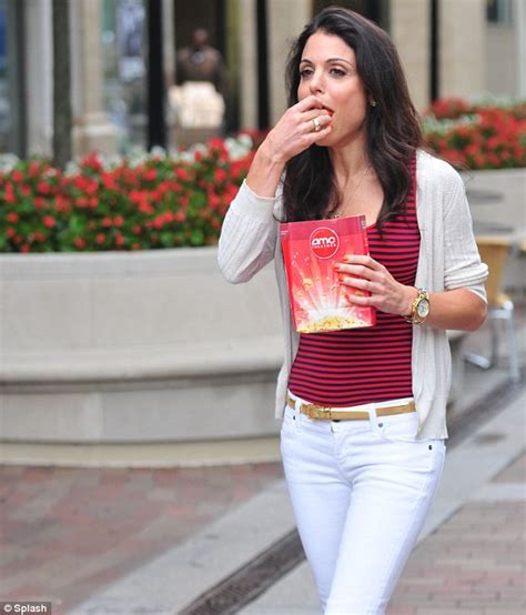 skinnygirl mogul bethenny frankel indulges in buttery popcorn before