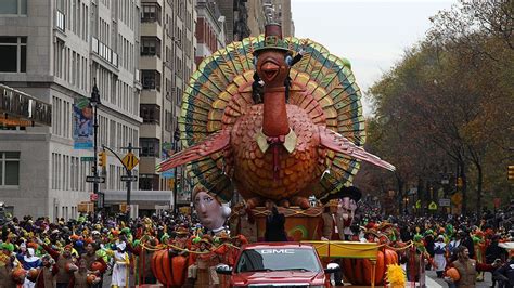 How To Stream The 2017 Macy S Thanksgiving Day Parade Cnet