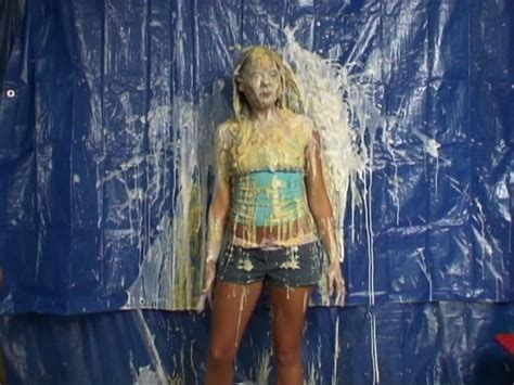 See Naomi K Pied In The Face