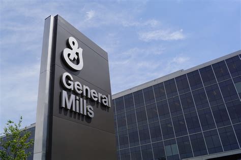 general mills reshaping organization portfolio   eye  growth    food