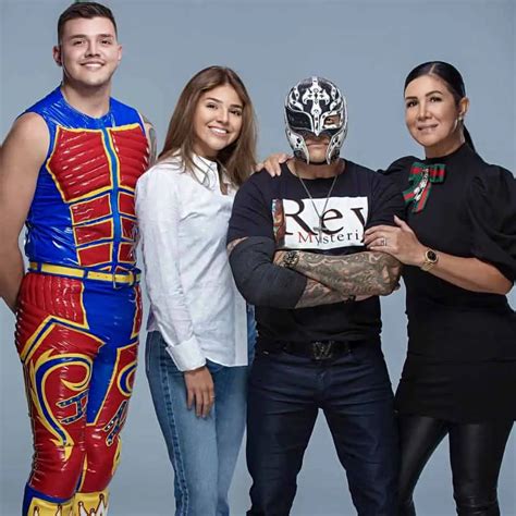 dominik mysterio latest wwe news  rumors wrestler bios