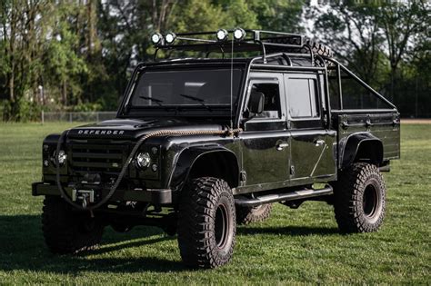 land rover defender  customized spectre style    grabs autoevolution