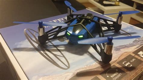 parrot mini drone rolling spider