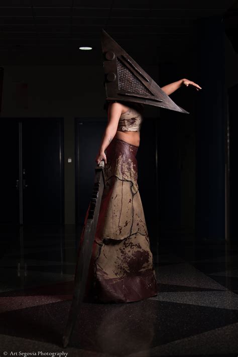 Pin On Female Pyramid Head Cosplay By Marz Stardust Cosplay