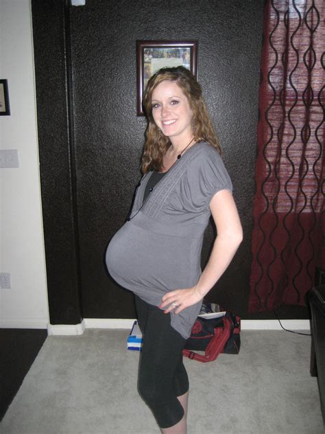 36 Weeks Pregnant – The Maternity Gallery