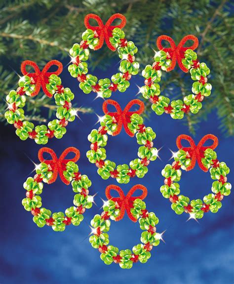 beadery holiday ornament kit evergreen wreath  christmas bead